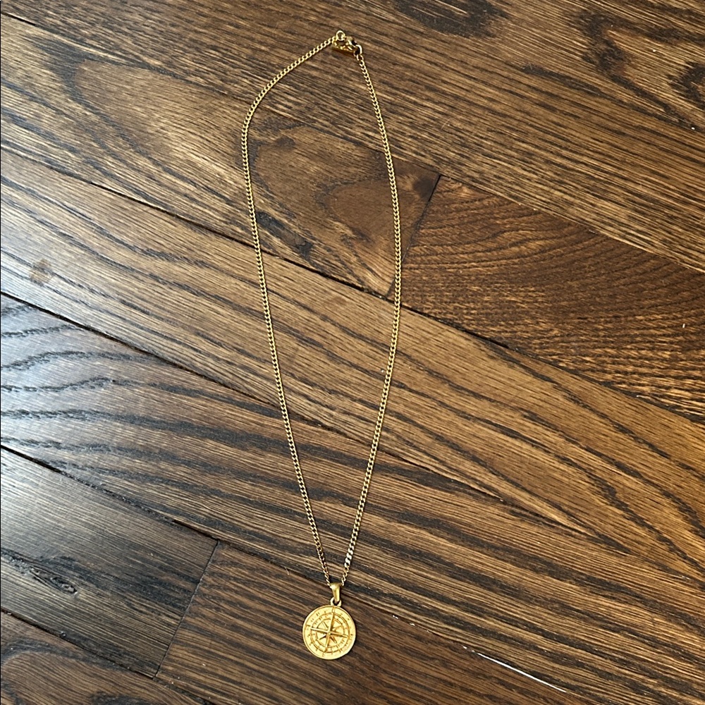 Henrigirl Compass Necklace
